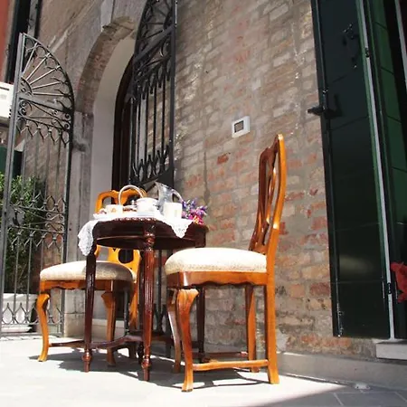 Apartman Corte Dei Santi
