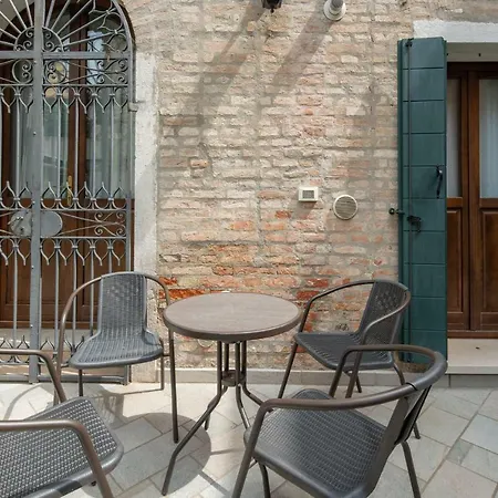 Corte Dei Santi *