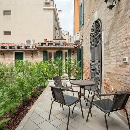 Apartment Corte Dei Santi *